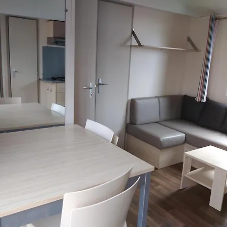 Кемпинг Mobil 6 Couchages -